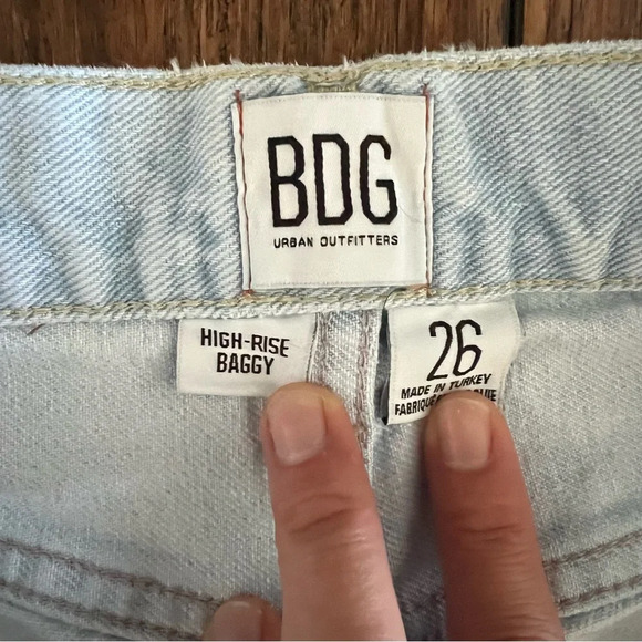 BDG High Rise Baggy Jeans 26 Ripped Knees Destroyed Light Wash Blue Boho Hippie - Picture 4 of 7